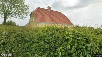 Lejligheder til salg i Frøstrup - Foto fra Google Street View