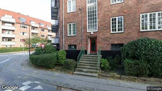 Lejligheder til salg i Holte - Foto fra Google Street View