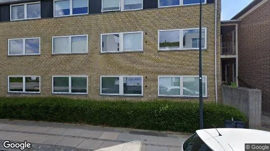 Lejligheder til salg i Charlottenlund - Foto fra Google Street View