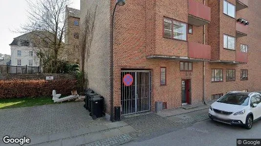 Lejligheder til salg i Charlottenlund - Foto fra Google Street View