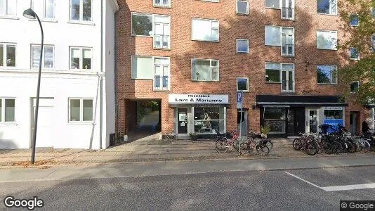 Lejligheder til salg i Charlottenlund - Foto fra Google Street View