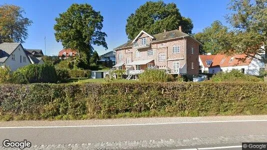 Lejligheder til salg i Snekkersten - Foto fra Google Street View