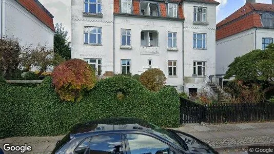 Lejligheder til salg i Hellerup - Foto fra Google Street View