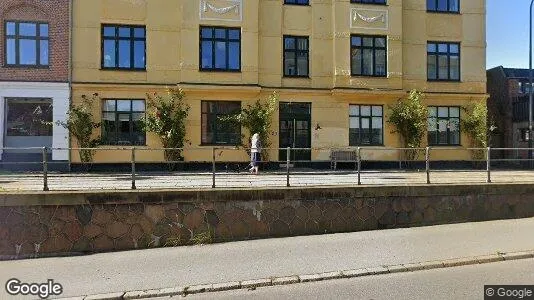 Lejligheder til salg i Hellerup - Foto fra Google Street View