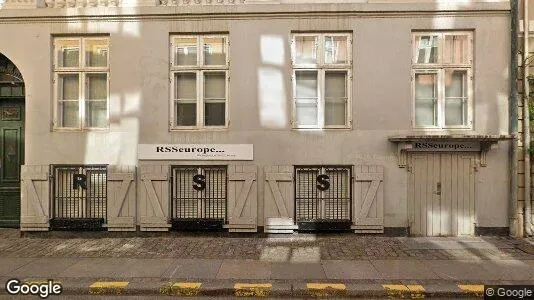 Lejligheder til salg i København K - Foto fra Google Street View