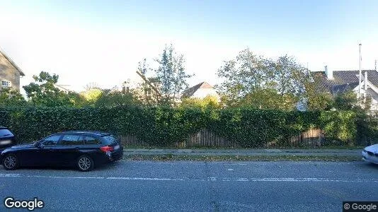 Lejligheder til salg i Klampenborg - Foto fra Google Street View
