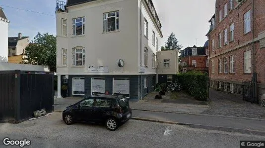 Andelsboliger til salg i Hellerup - Foto fra Google Street View