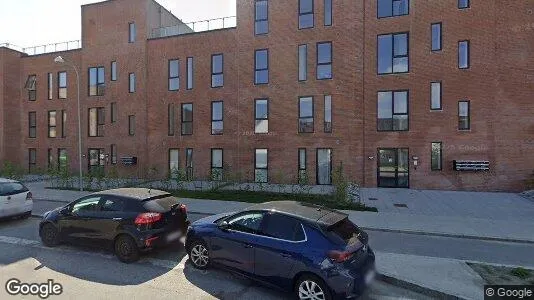 Lejligheder til salg i Brøndby - Foto fra Google Street View