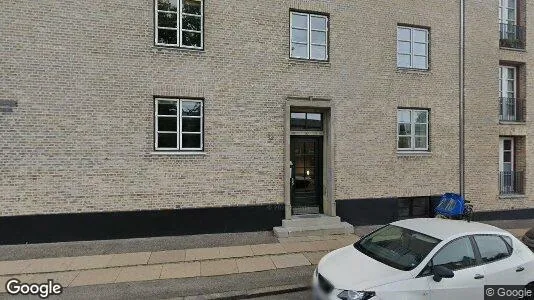 Lejligheder til salg i Brønshøj - Foto fra Google Street View