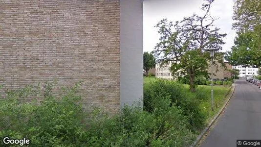 Lejligheder til salg i Hellerup - Foto fra Google Street View