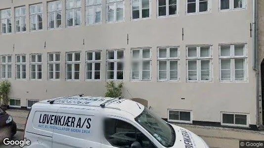 Lejligheder til salg i København K - Foto fra Google Street View