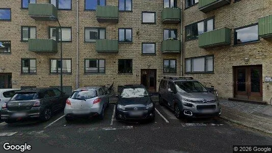Lejligheder til salg i Charlottenlund - Foto fra Google Street View