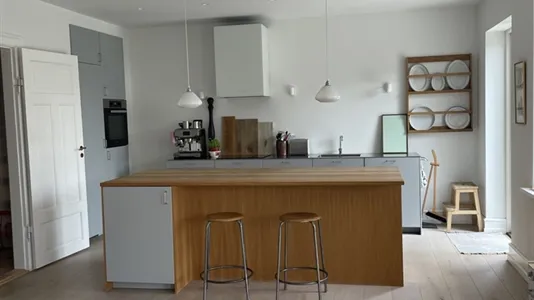 Huse i Klampenborg - billede 2