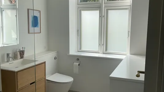 Huse i Klampenborg - billede 8