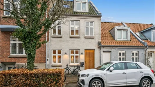 Huse i Århus C - billede 2