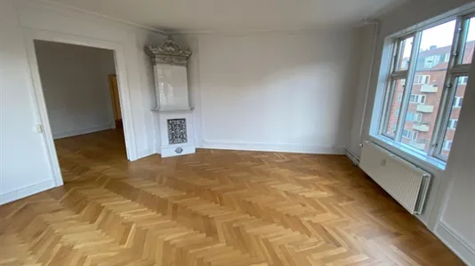 Lejligheder i Valby - billede 1