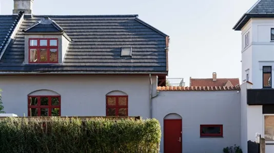 Huse i Valby - billede 1