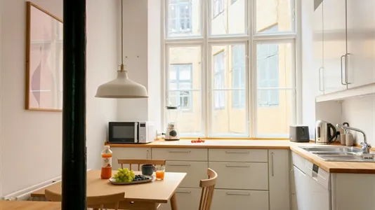 Værelser i København K - billede 9