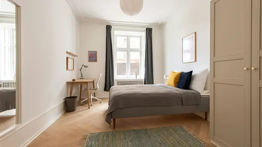 Værelser i Vesterbro - billede 1