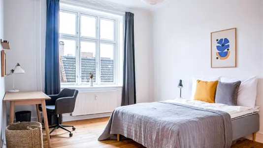 Værelser i Frederiksberg - billede 1