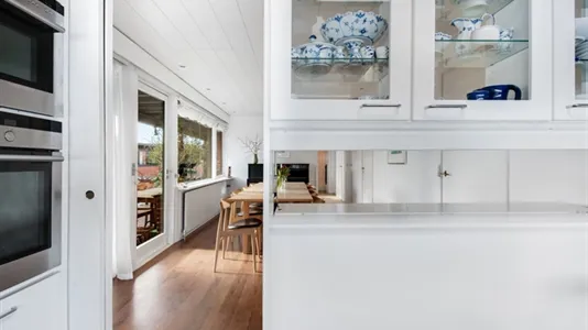 Huse i Charlottenlund - billede 7