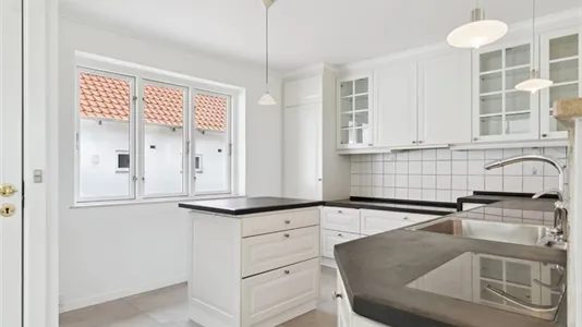 Huse i Helsinge - billede 8