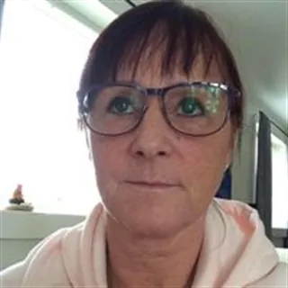 Viola søger 110-150 m2 hus / rækkehus i Odense SV til leje