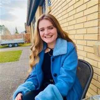 Jeg søger 25-200 m2 lejlighed / rækkehus / værelse/studiebolig i Hillerød, Allerød, Birkerød til ...
