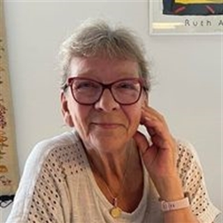 Jeg søger 90-110 m2 lejlighed / villa / rækkehus i Hvidovre, Greve, Køge til leje