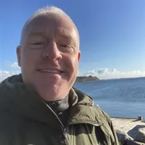 Bjarne søger: lejlighed, hus eller rækkehus til leje i Hundested 