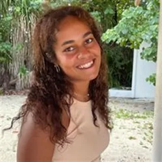 Celia søger 30-80 m2 lejlighed til leje